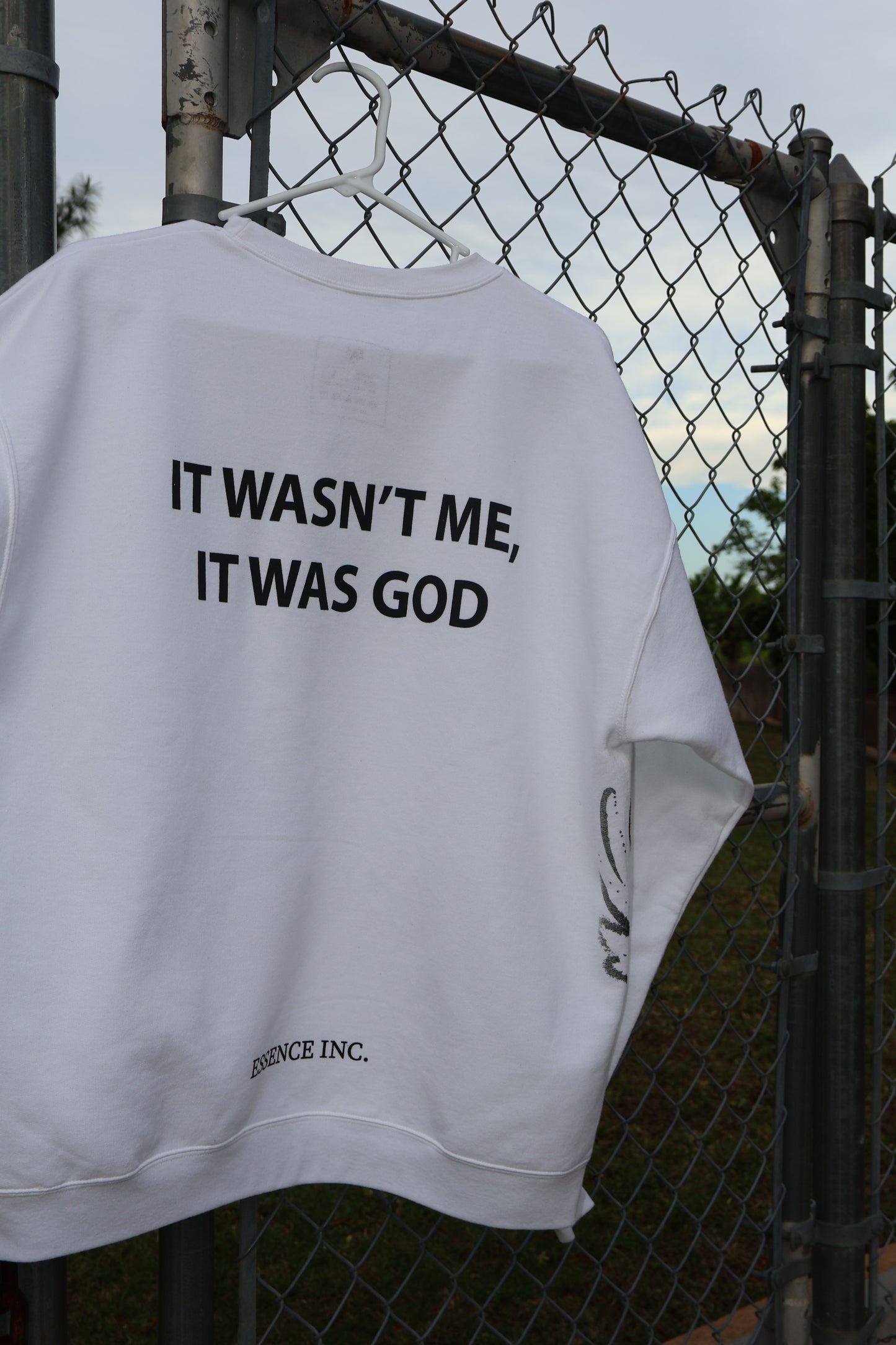 It wasn't me it was God - Sweatshirt FLASH SALE SELECT SIZING