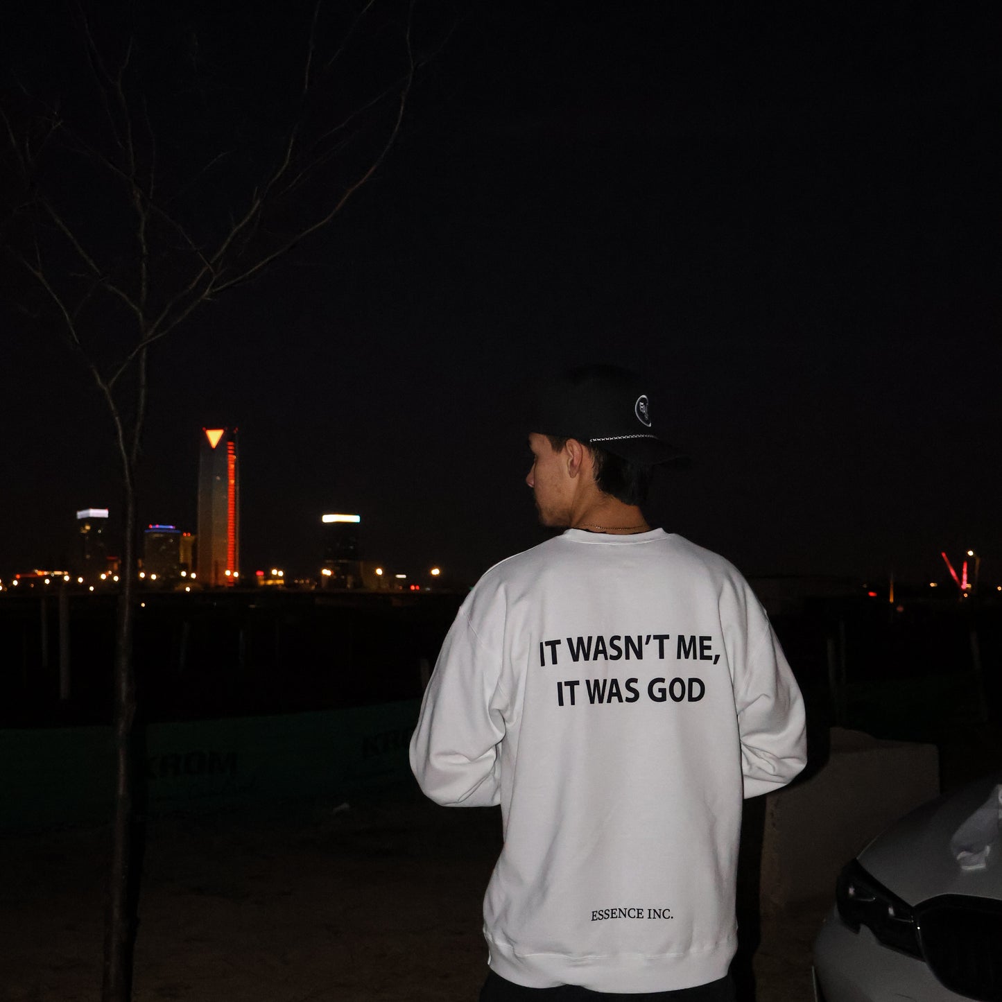 It wasn't me it was God - Sweatshirt FLASH SALE SELECT SIZING