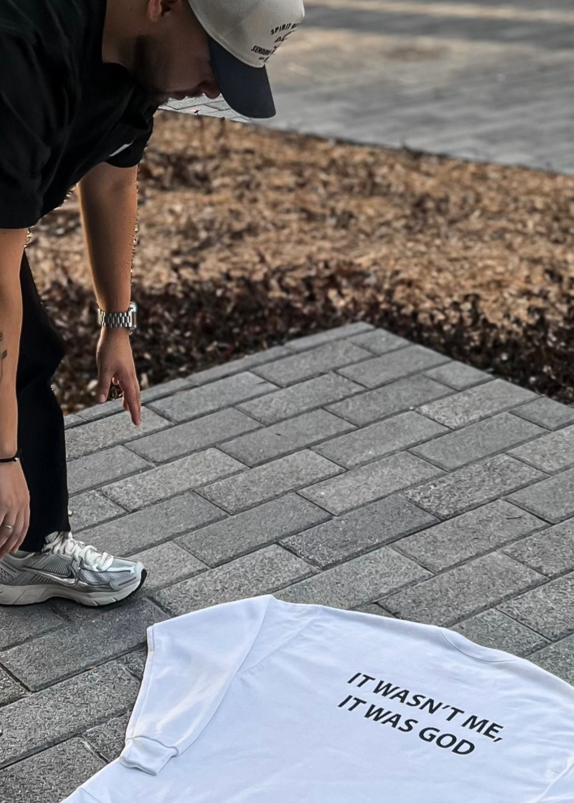 It wasn't me it was God - Sweatshirt FLASH SALE SELECT SIZING